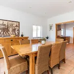 Serena-gorgeous Rural Family & Pool * Morenos