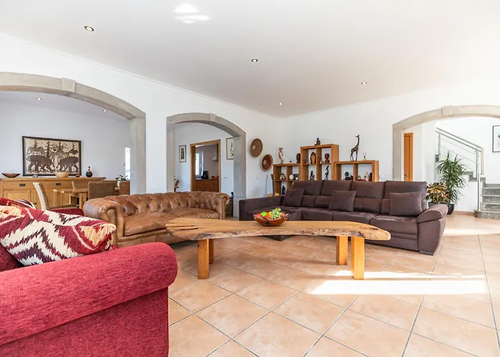 Villa Serena-gorgeous Rural Family & Pool