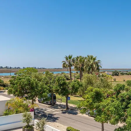Serena-gorgeous Rural Family & Pool Morenos