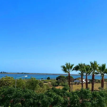 Serena-gorgeous Rural Family & Pool Morenos