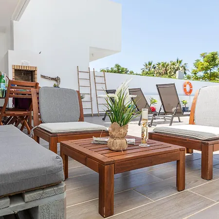 Villa Serena-gorgeous Rural Family & Pool *