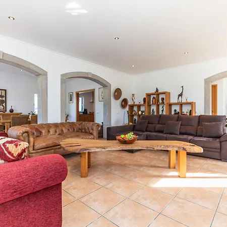 Villa Serena-gorgeous Rural Family & Pool