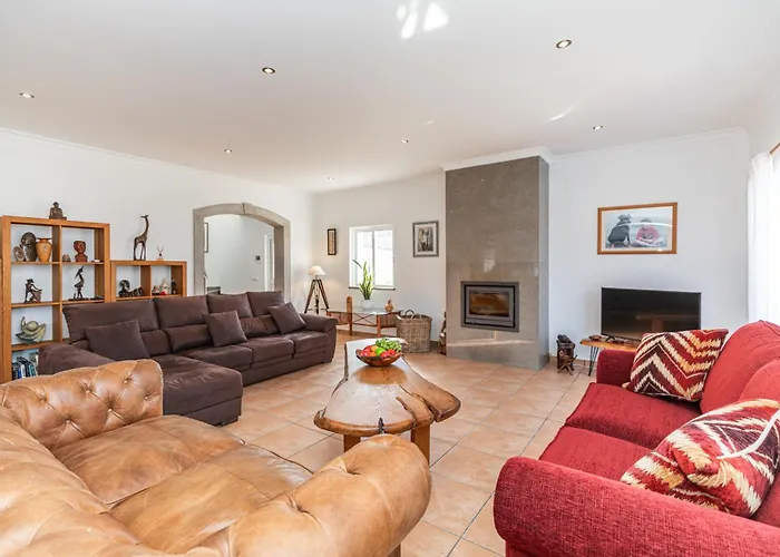 فيلة Serena-gorgeous Rural Family & Pool Morenos