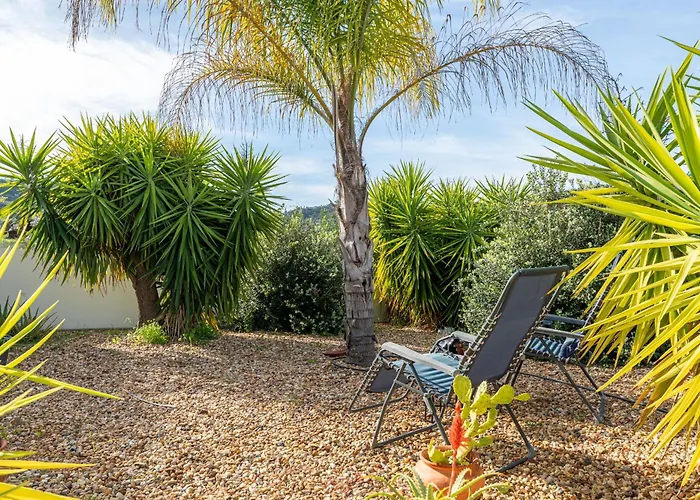 Serena-gorgeous Rural Family & Pool